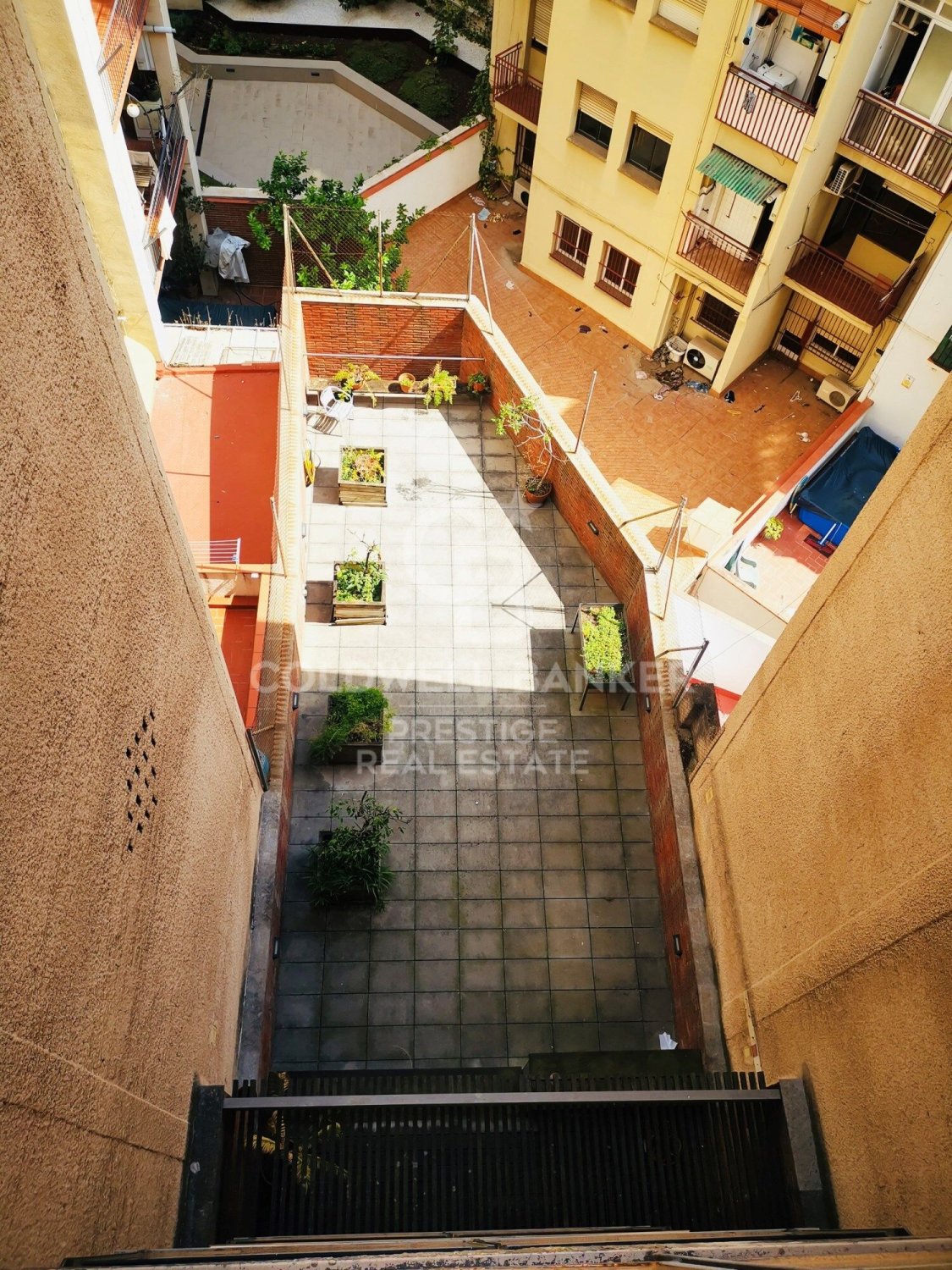 Gewerbeimmobilien in Barcelona, Spanien 564 m2 Nr. 157662