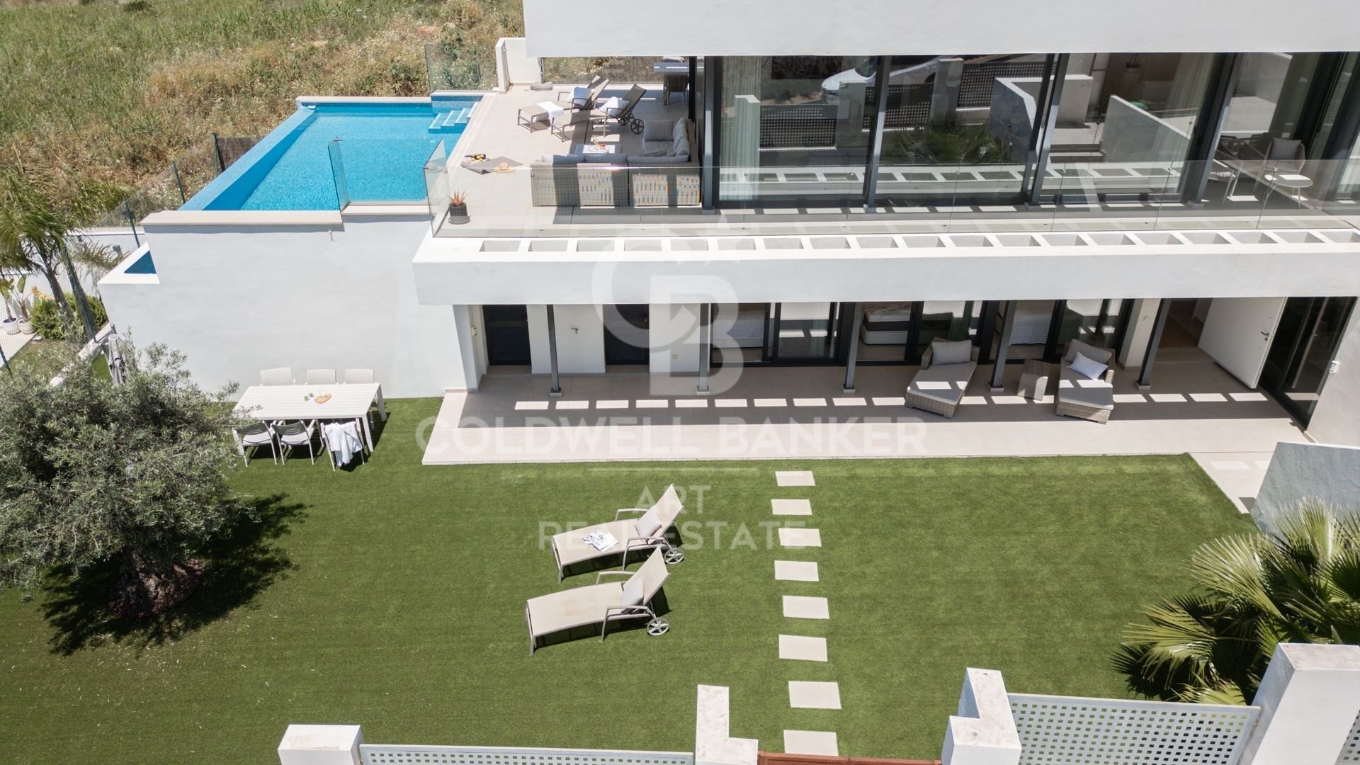 Villa en Estepona, Málaga, España 5 dormitorios, 508 m2 No. 157663