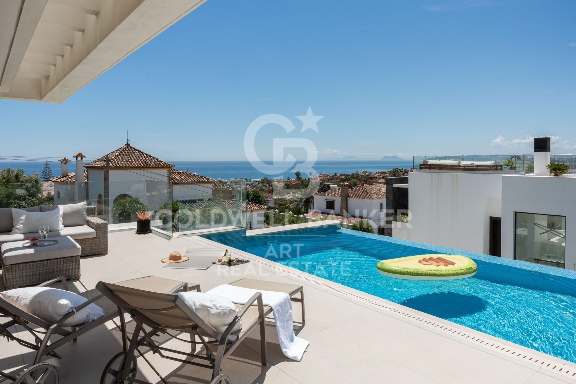 Villa en Estepona, Málaga, España 5 dormitorios, 508 m2 No. 157663