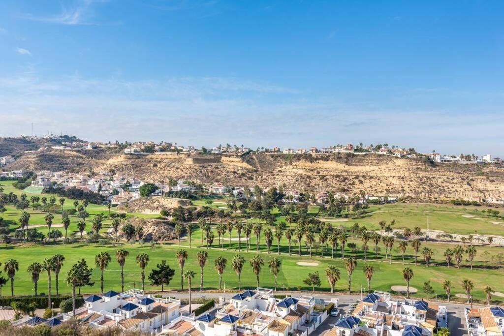 Huvila Ciudad Quesada, Alicante, Espanja 3 makuuhuonetta, 150 m2 No. 190456