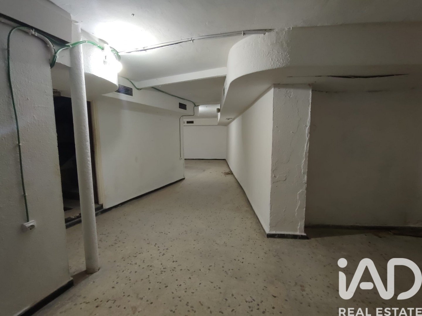 Commercial property à Astorga, Leon, Espagne 70 m2 No. 185232