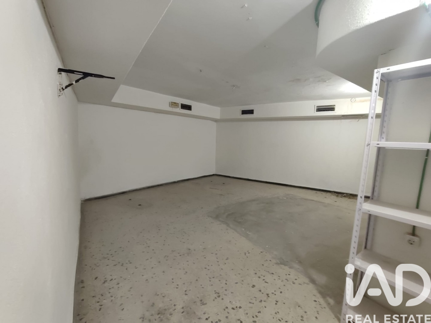 Commercial property à Astorga, Leon, Espagne 70 m2 No. 185232