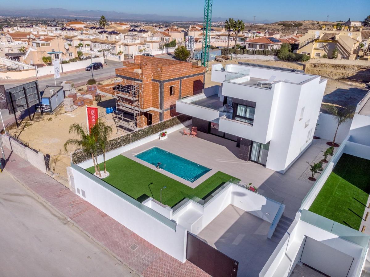 Huvila Rojales, Alicante, Espanja 3 makuuhuonetta, 136 m2 No. 96643