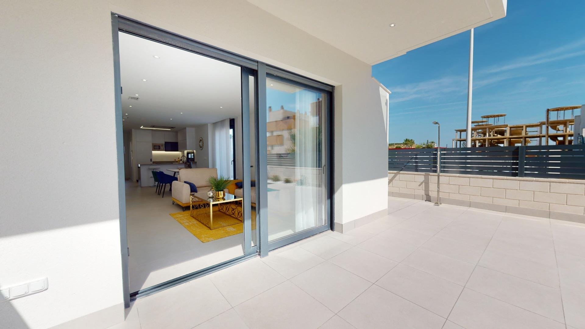 House in Guardamar del Segura, Alicante, Spanien 4 Schlafzimmer, 171 m2 Nr. 96640