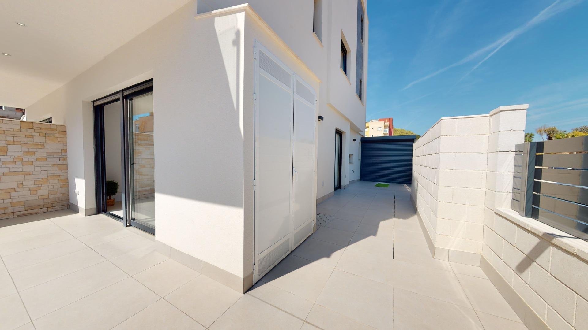 House in Guardamar del Segura, Alicante, Spanien 4 Schlafzimmer, 171 m2 Nr. 96640