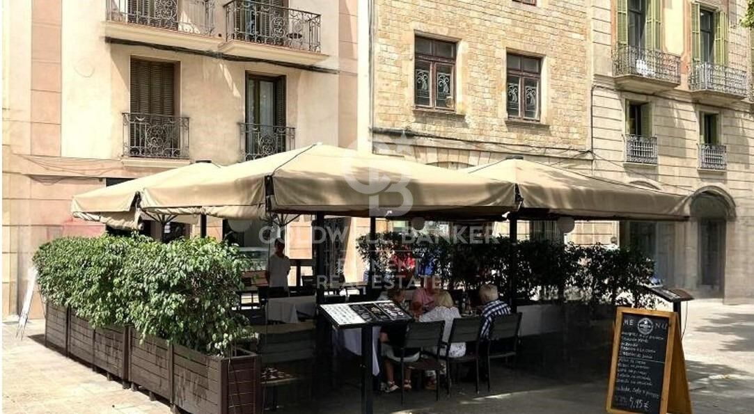 Komerciāls īpašums Barcelona, Spānijā 132 m2 Nr. 179046