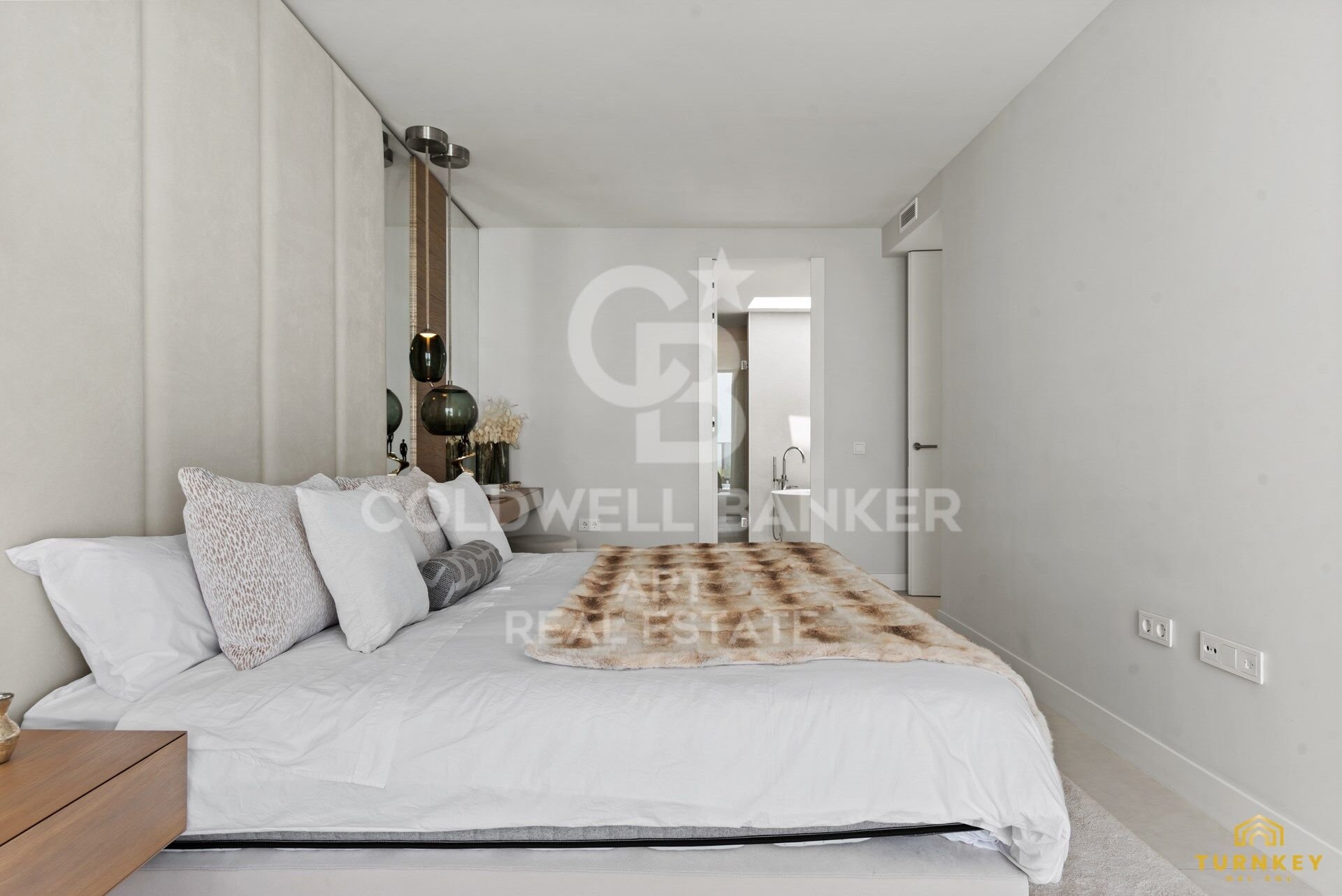 Villa in Casares, Malaga, Spanien 5 Schlafzimmer, 529 m2 Nr. 179041