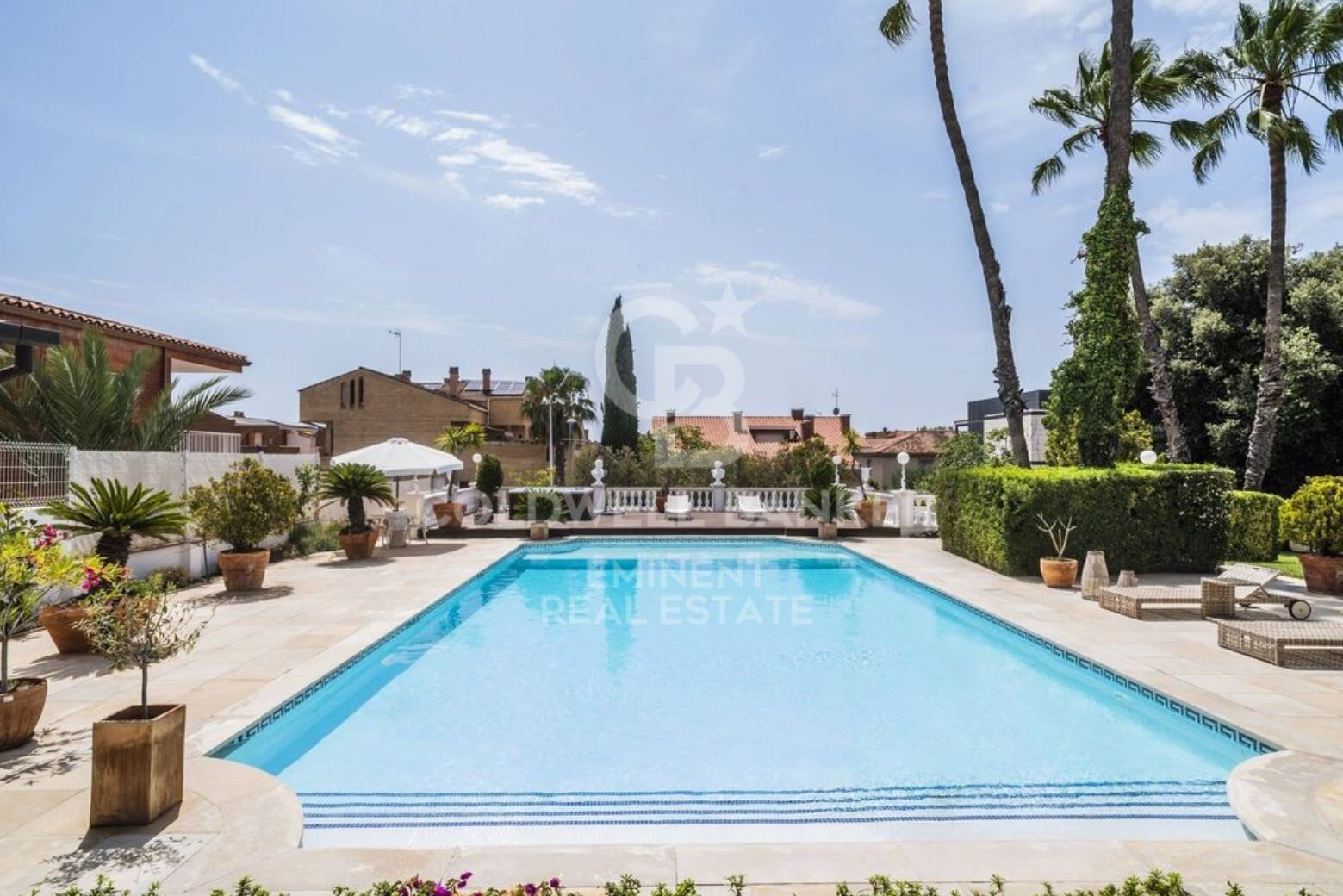 Villa i Esplugues de Llobregat, Barcelona, Spanien 9 sovrum, 734 kvm. Nr. 179047