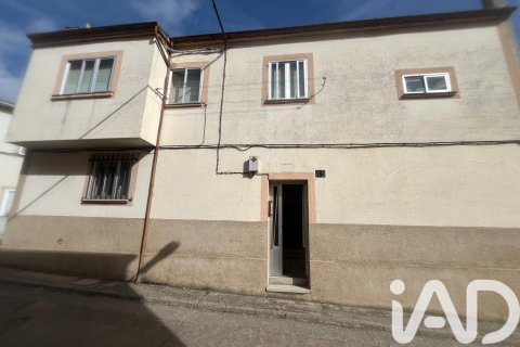 Talo Ciudad Rodrigo, Salamanca, Espanja 2 makuuhuonetta, 82 m2 No. 184861