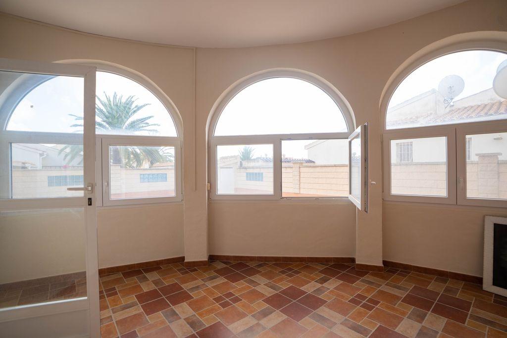 Villa in Alicante, Spain 4 bedrooms, 79 sq.m. No. 165707