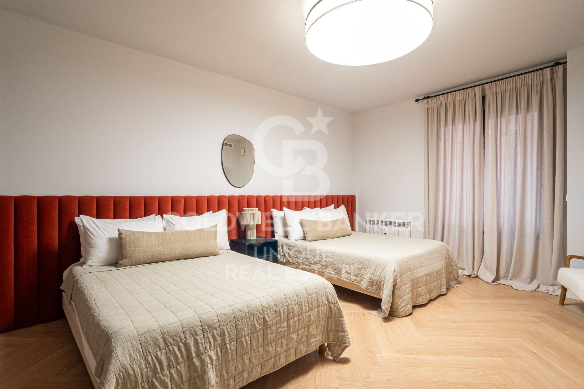 Apartment à Madrid, Espagne 3 chambres, 220 m2 No. 179001