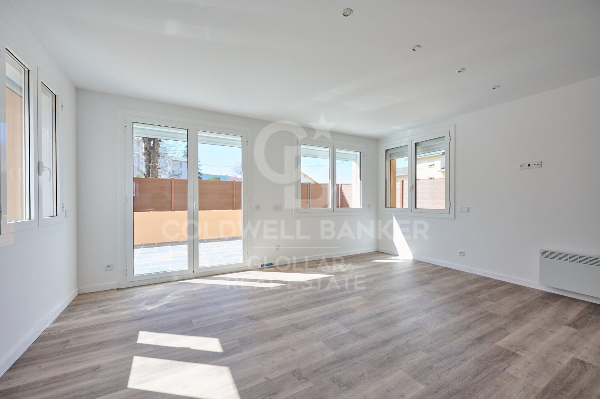 Apartment en Espagne 4 chambres, 110 m2 No. 178999