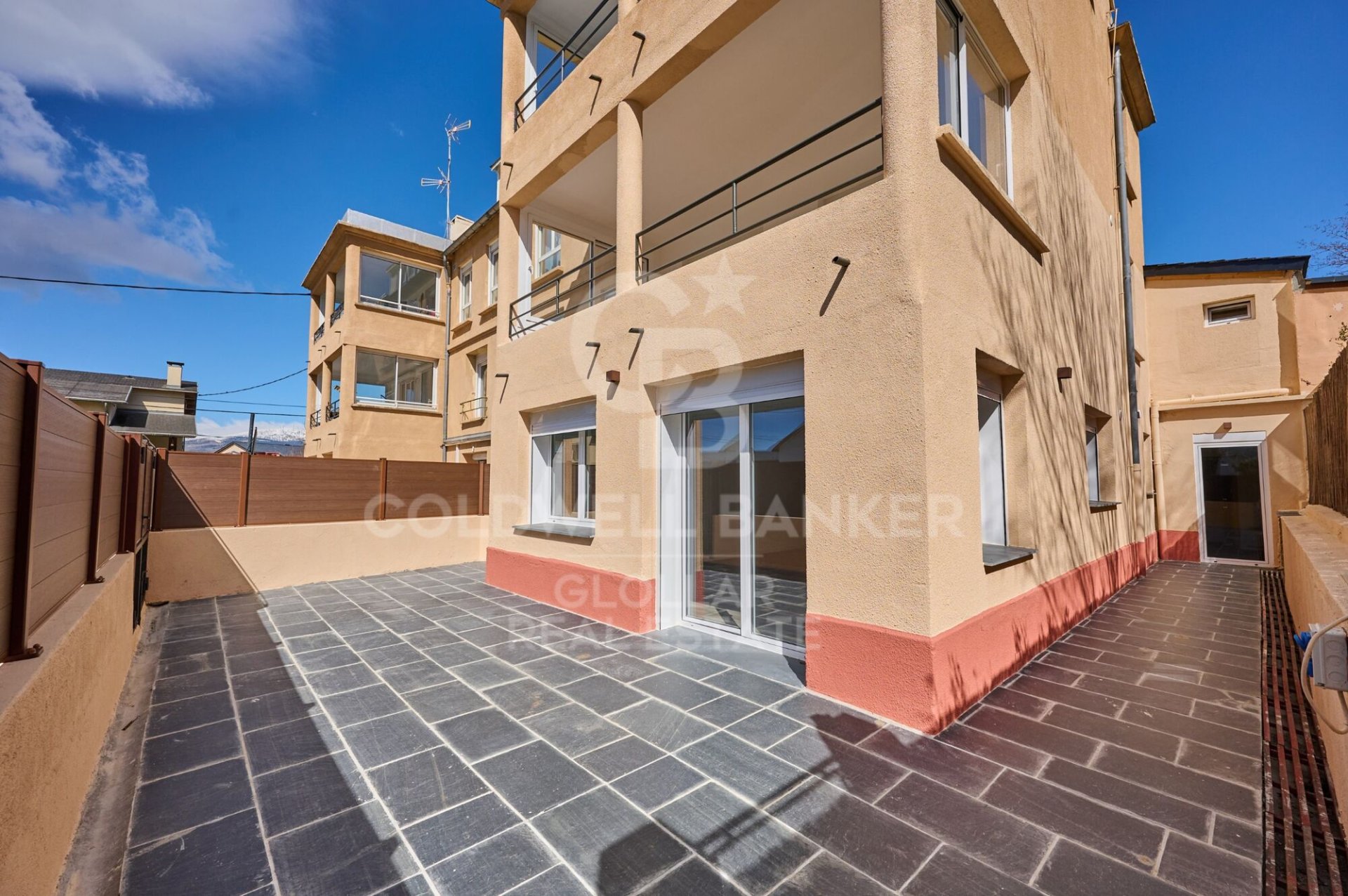 Apartment en Espagne 4 chambres, 110 m2 No. 178999