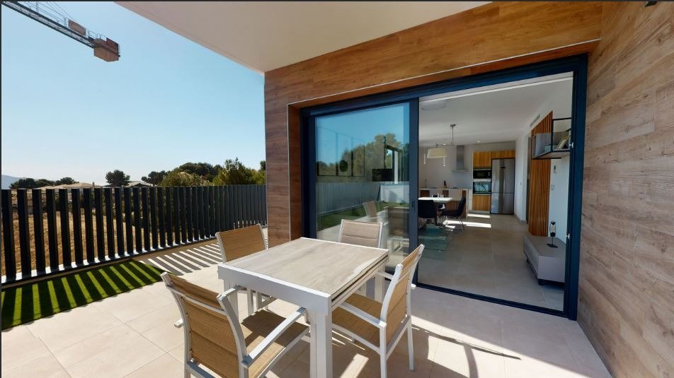Villa a La Nucia, Alicante, Spagna 3 camere da letto, 141 mq. N° 103626