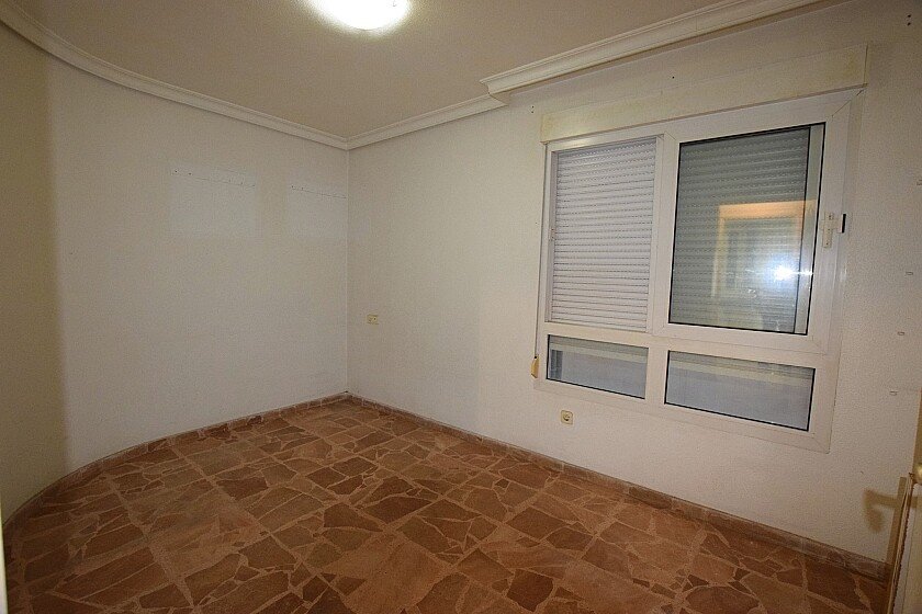 Huoneisto Torrevieja, Alicante, Espanja 4 makuuhuonetta, 250 m2 No. 103603