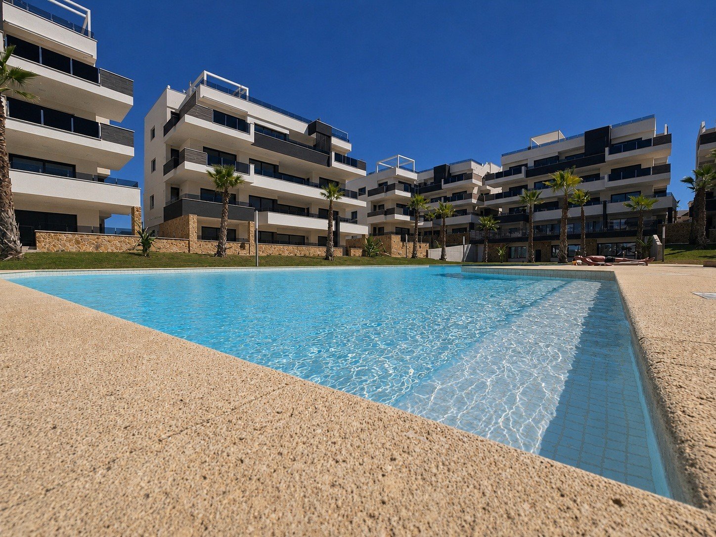 Apartament w Alicante, Hiszpania 2 sypialnie, 75 mkw. nr 179556