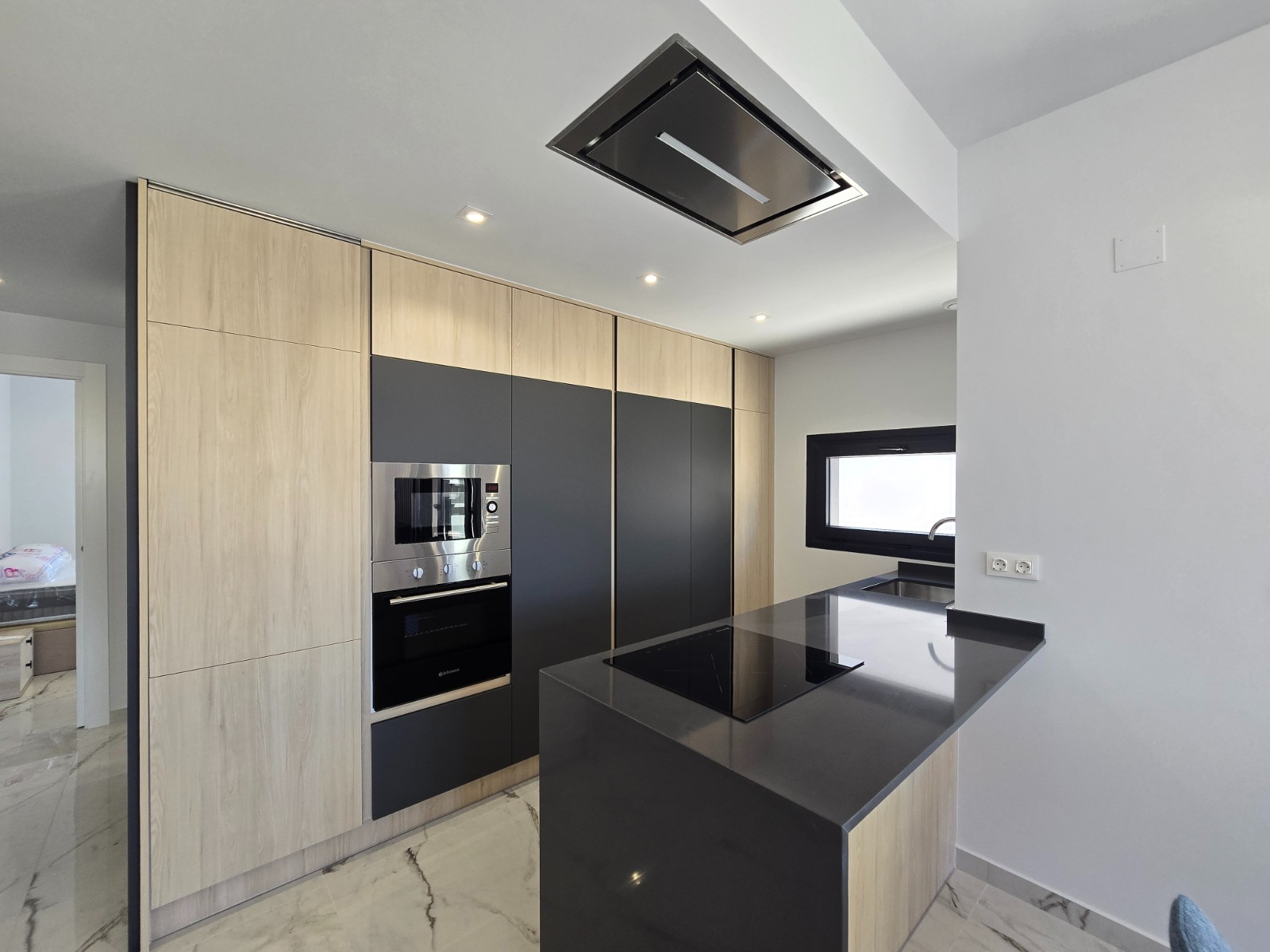 Apartament w Alicante, Hiszpania 2 sypialnie, 75 mkw. nr 179556