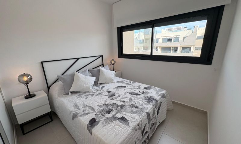 Dzīvoklis Alicante, Spānijā 2 istabas, 84 m2 Nr. 179557