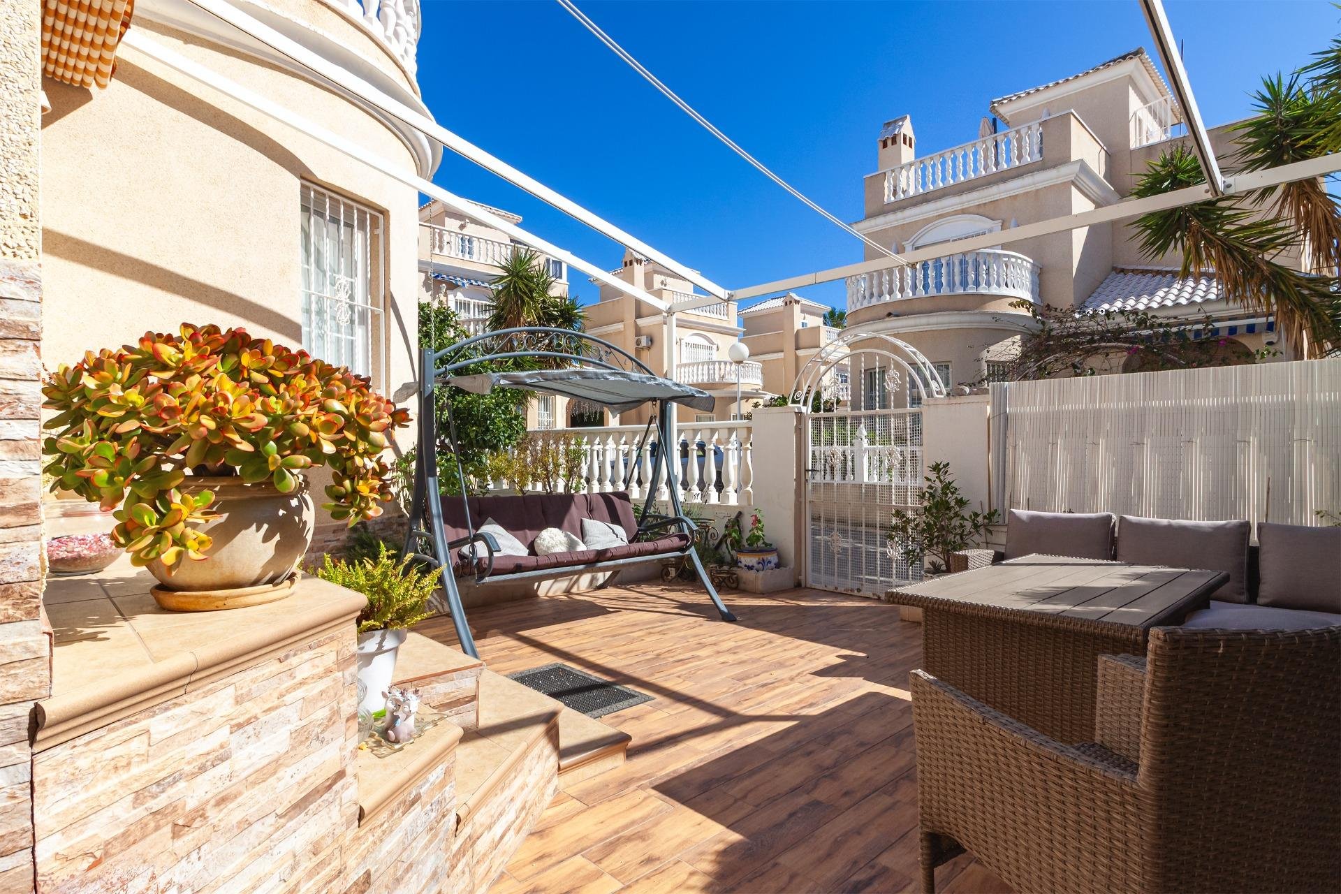 Villa La Florida, Alicante, Spānijā 4 istabas, 105 m2 Nr. 179560
