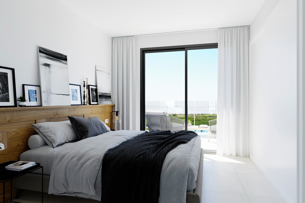 Bungalow in Torrevieja, Alicante, Spanien 2 Schlafzimmer, 75 m2 Nr. 75995