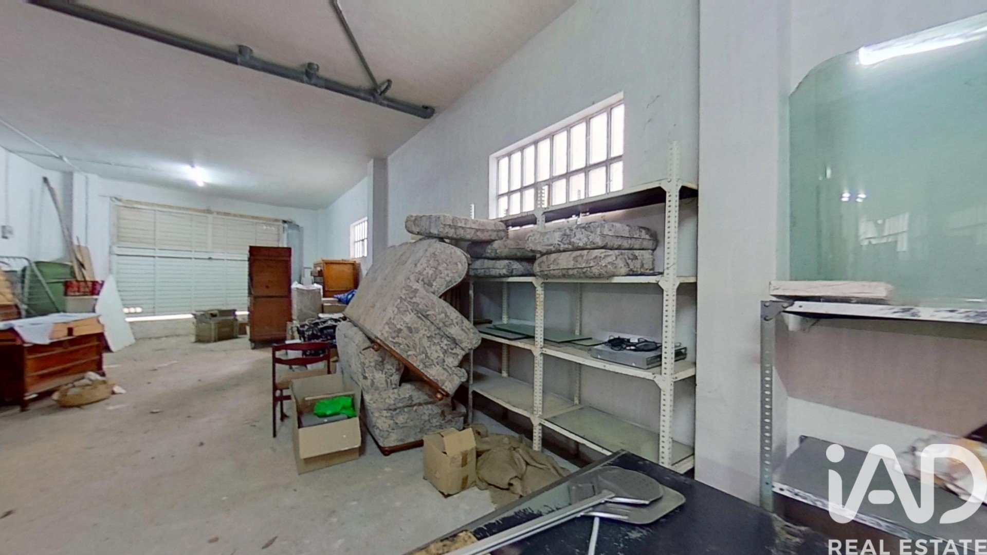 Commercial property in Roquetes, Tarragona, Spain 2 bedrooms, 181 sq.m. No. 187617
