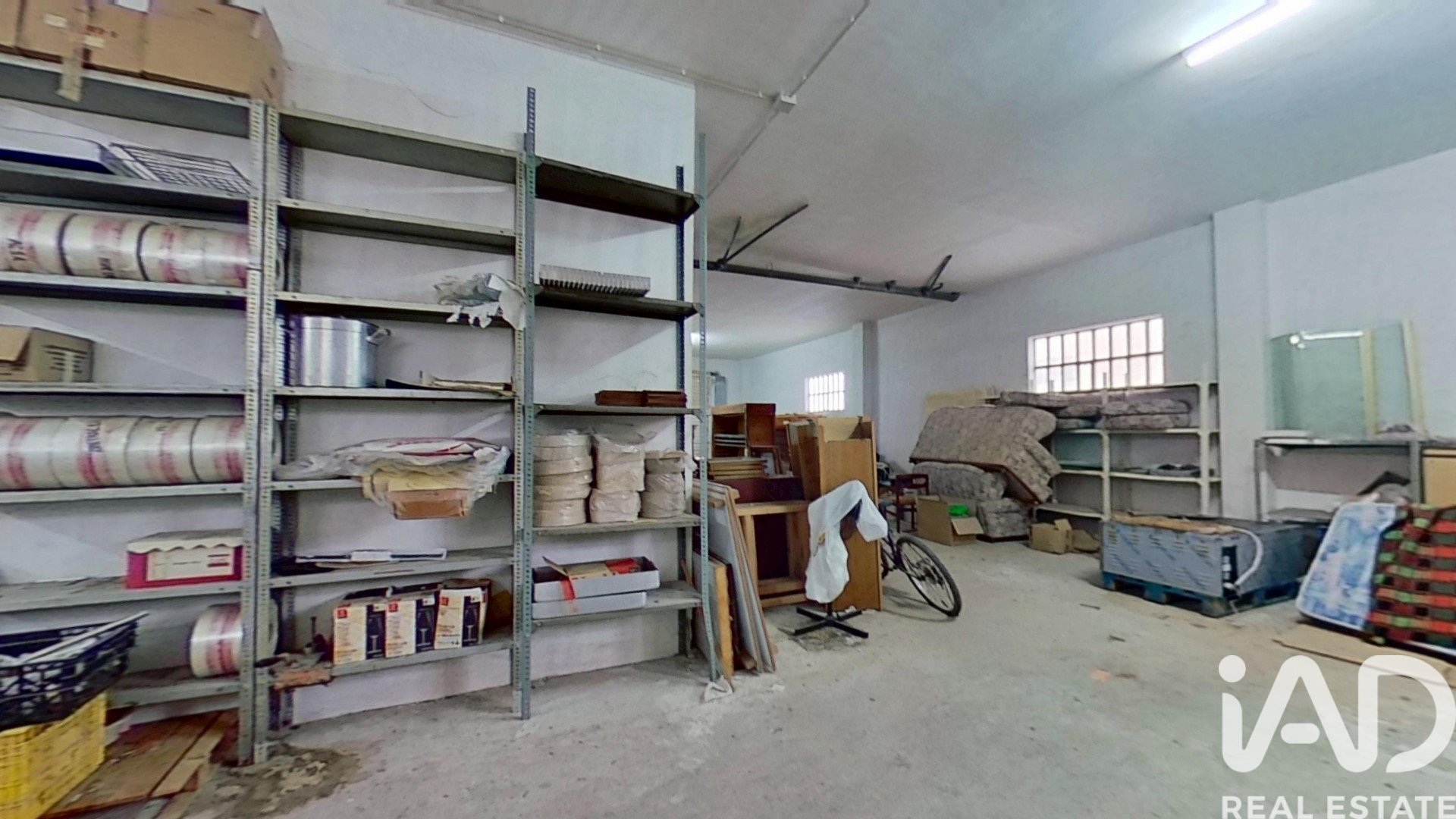 Commercial property in Roquetes, Tarragona, Spain 2 bedrooms, 181 sq.m. No. 187617