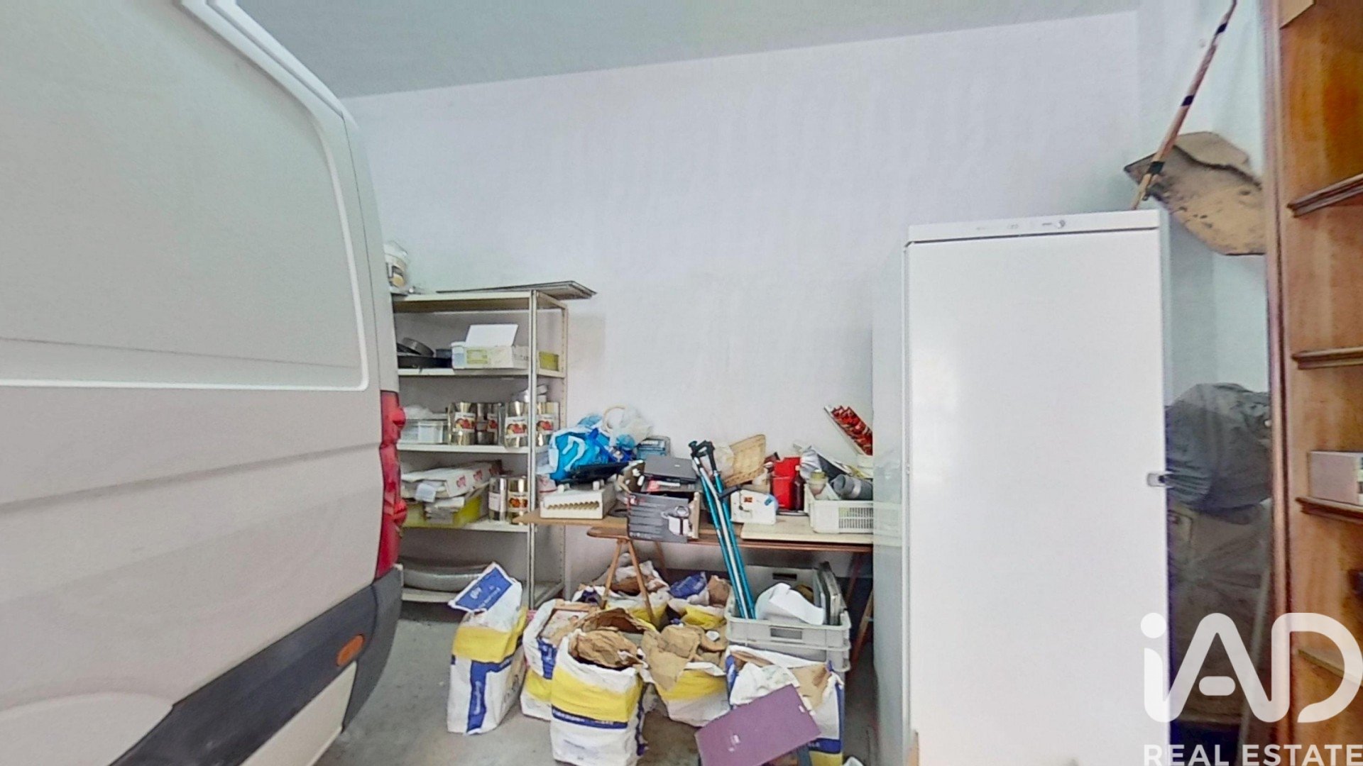 Commercial property in Roquetes, Tarragona, Spain 2 bedrooms, 181 sq.m. No. 187617
