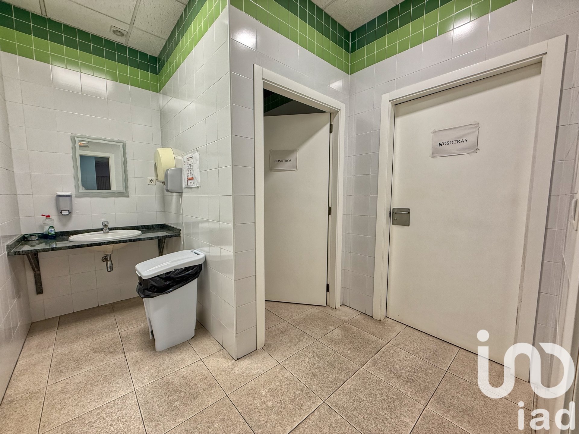 Propiedad comercial en Castellón de la Plana, Castellón, España 8738 m2 No. 153395