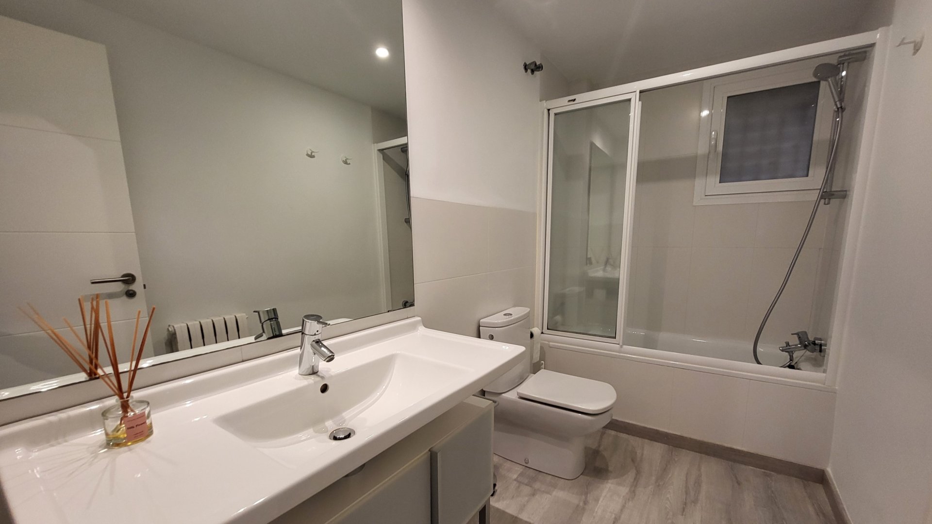 Apartamento en Cas Catala, Mallorca, España 4 dormitorios, 206 m2 No. 147009