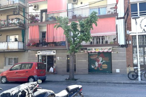 Dzīvoklis Premia De Mar, Barcelona, Spānijā 3 istabas, 106 m2 Nr. 186440