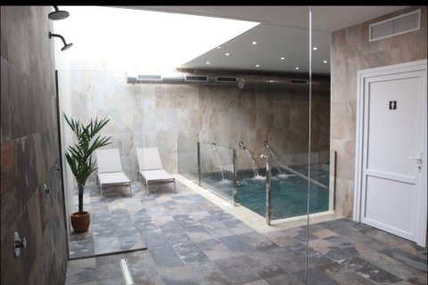 Huoneisto Guardamar del Segura, Alicante, Espanja 2 makuuhuonetta, 98 m2 No. 114363