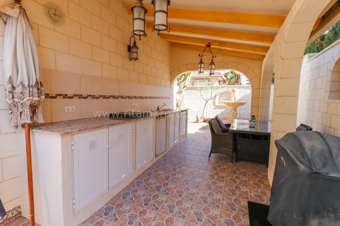 Villa en Benijófar, Alicante, España 5 dormitorios,  No. 114366