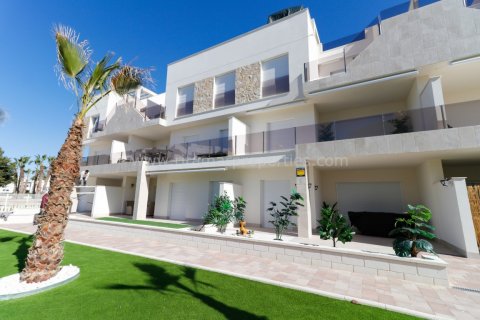 Huoneisto Guardamar del Segura, Alicante, Espanja 3 makuuhuonetta,  No. 114367