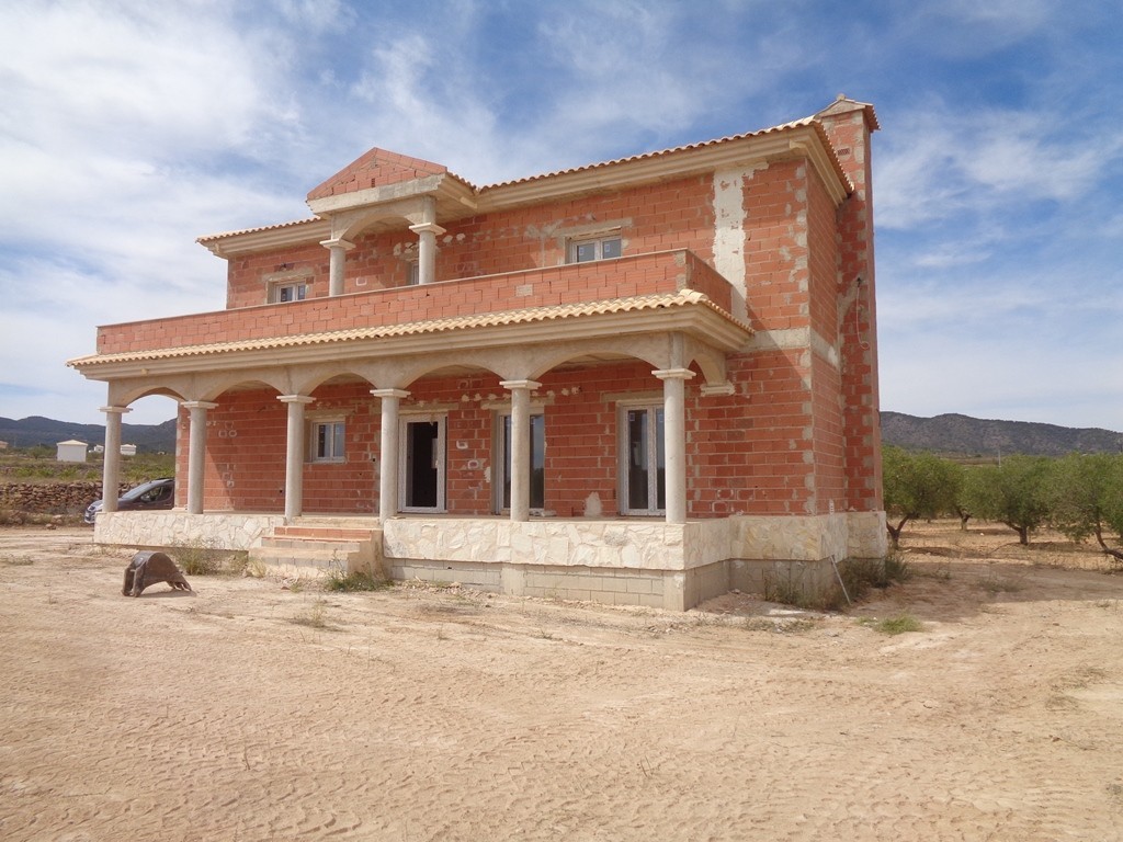 Villa i Pinoso, Alicante, Spanien 4 sovrum, 210 kvm. Nr. 114364