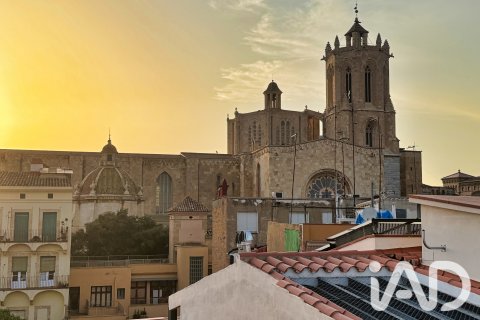 Commercial property à Tarragona, Espagne 363 m2 No. 187544