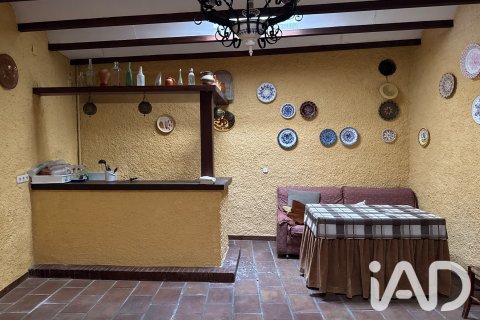 Casa adosada en Estepa, Sevilla, España 4 dormitorios, 255 m2 No. 187542