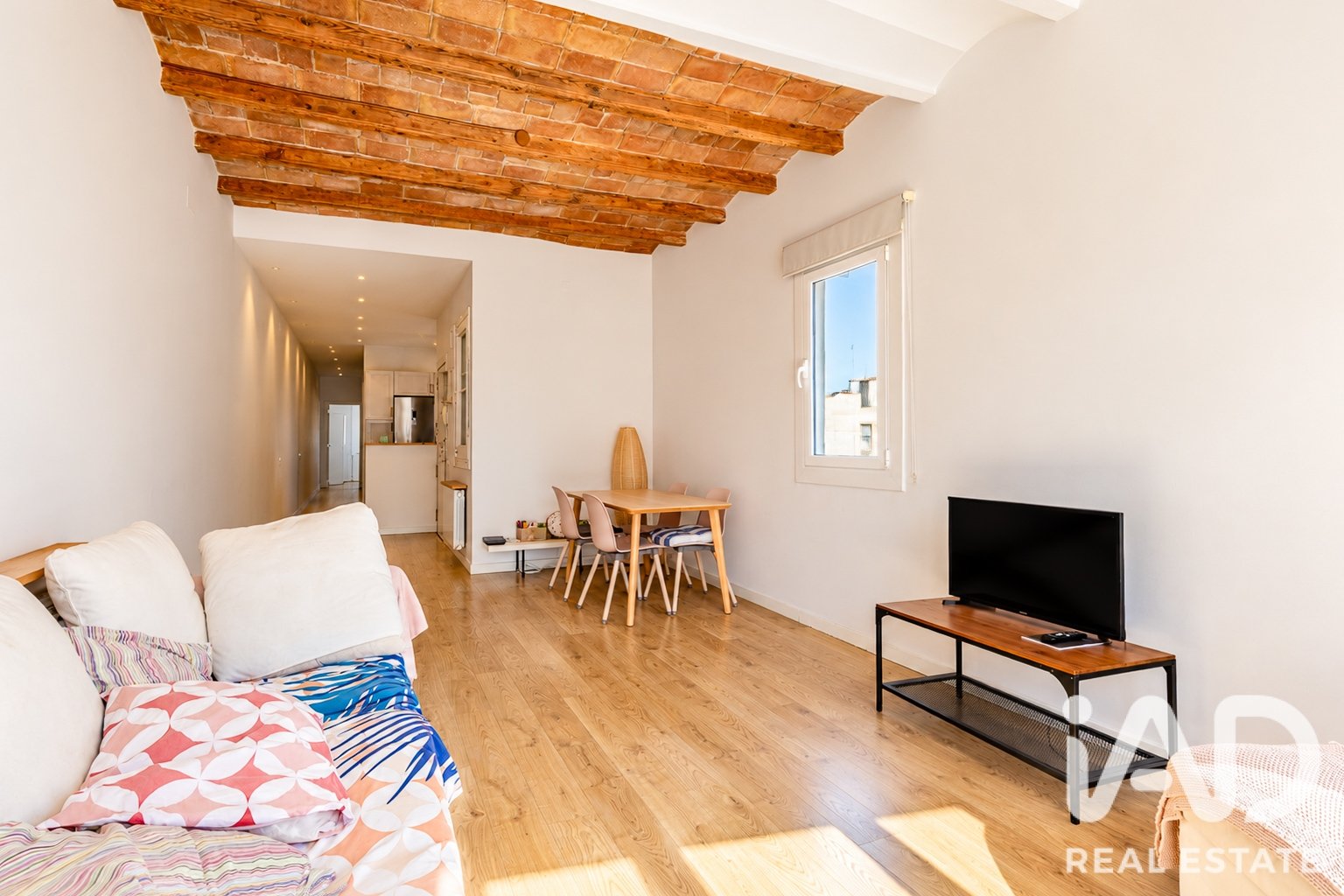 Kattohuoneisto Barcelona, Espanja 3 makuuhuonetta, 118 m2 No. 195777
