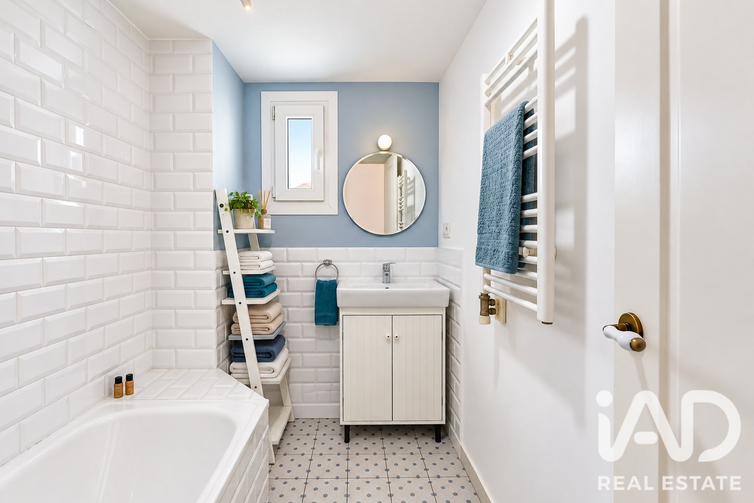 Kattohuoneisto Barcelona, Espanja 3 makuuhuonetta, 118 m2 No. 195777