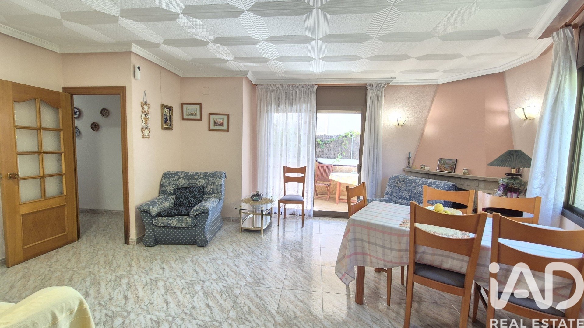 Talo Segur de Calafell, Tarragona, Espanja 5 makuuhuonetta,  No. 195779