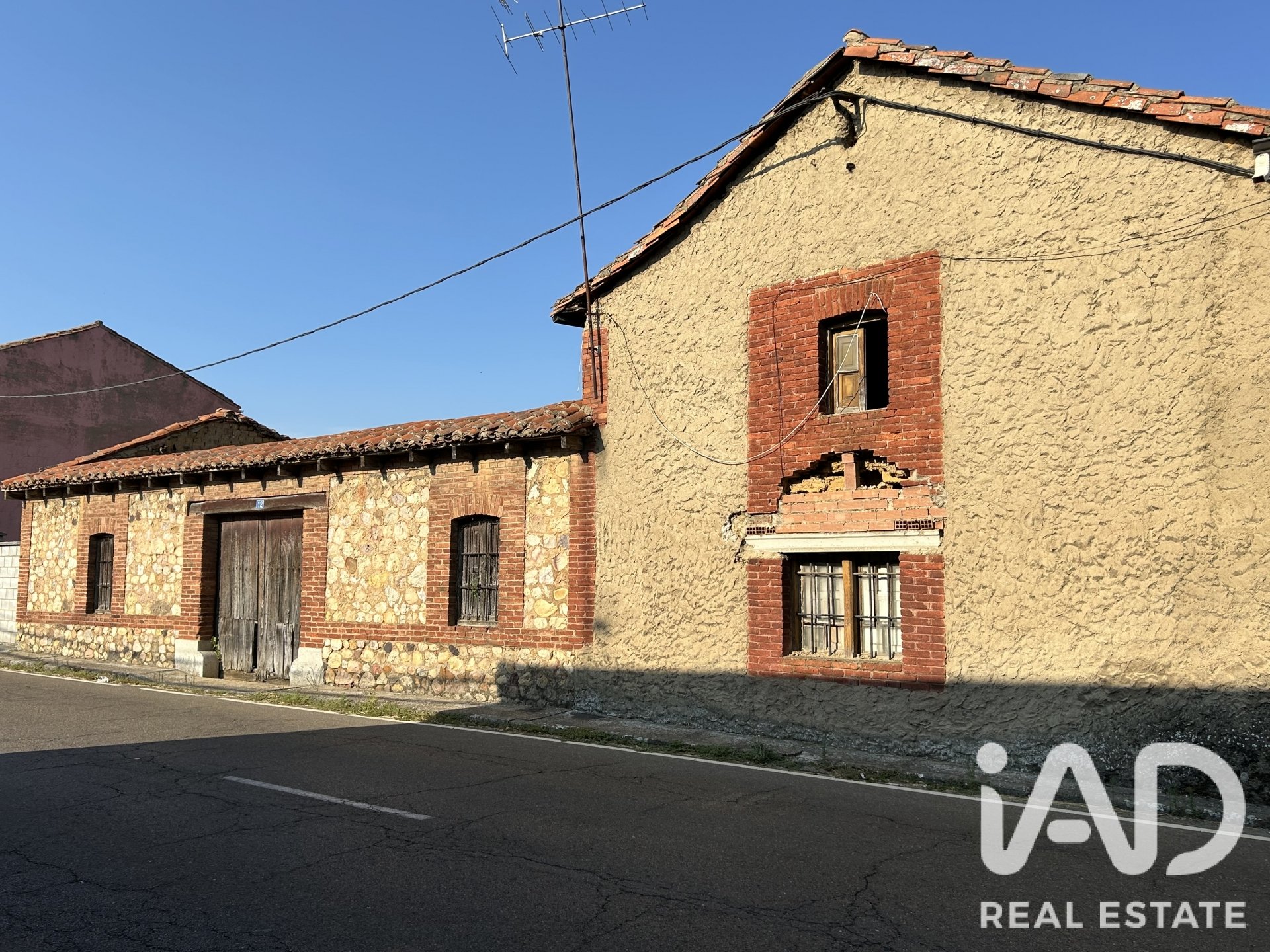 Komerciāls īpašums Cuadros, Leon, Spānijā 361 m2 Nr. 192177