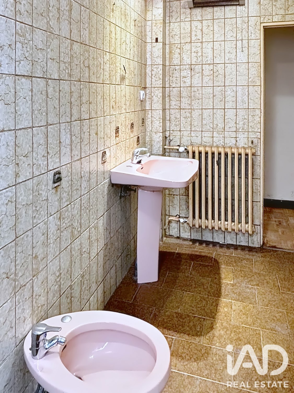 Apartamento en León, España 4 dormitorios, 113 m2 No. 192179