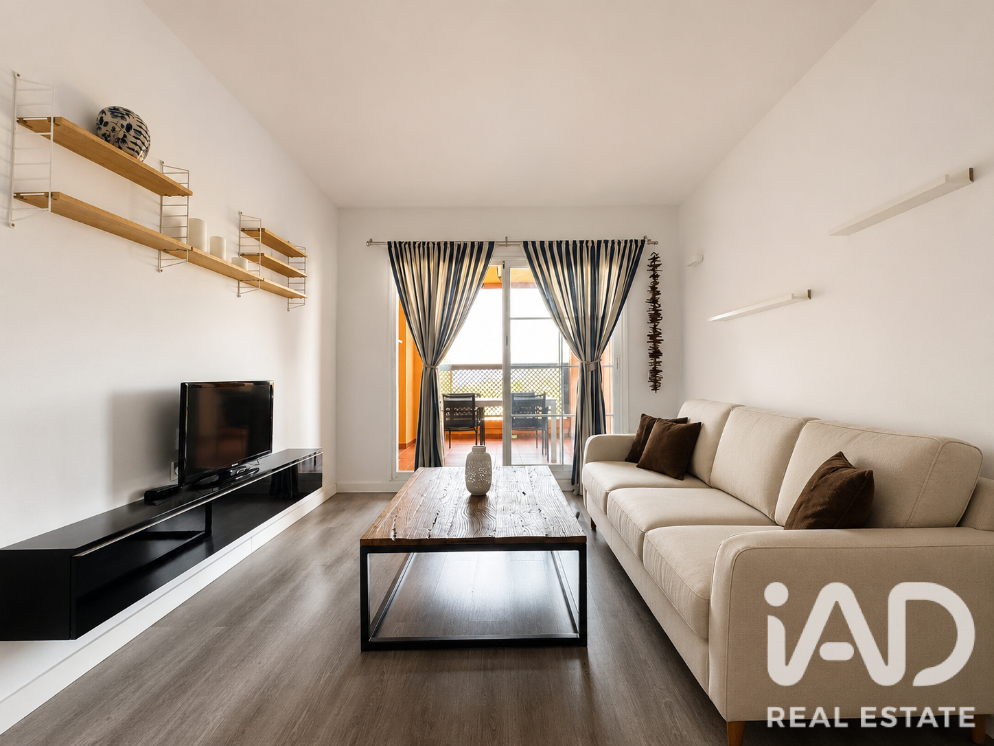 Apartamento en Rincón de la Victoria, Málaga, España 3 dormitorios, 175 m2 No. 192176
