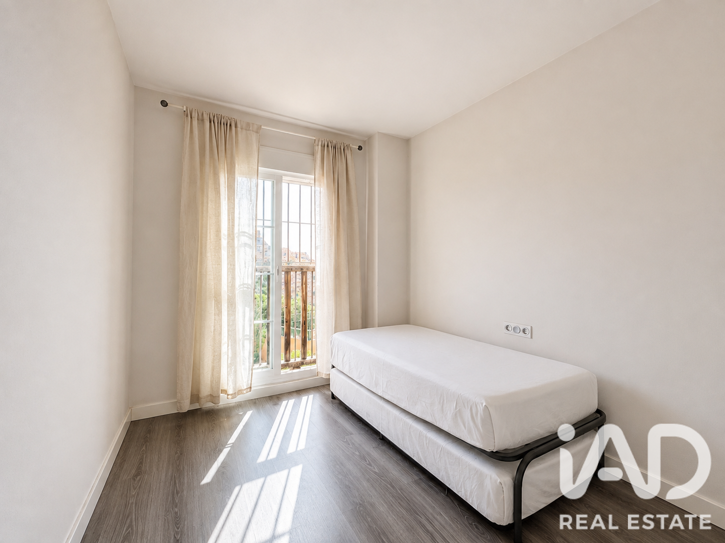 Apartamento en Rincón de la Victoria, Málaga, España 3 dormitorios, 175 m2 No. 192176