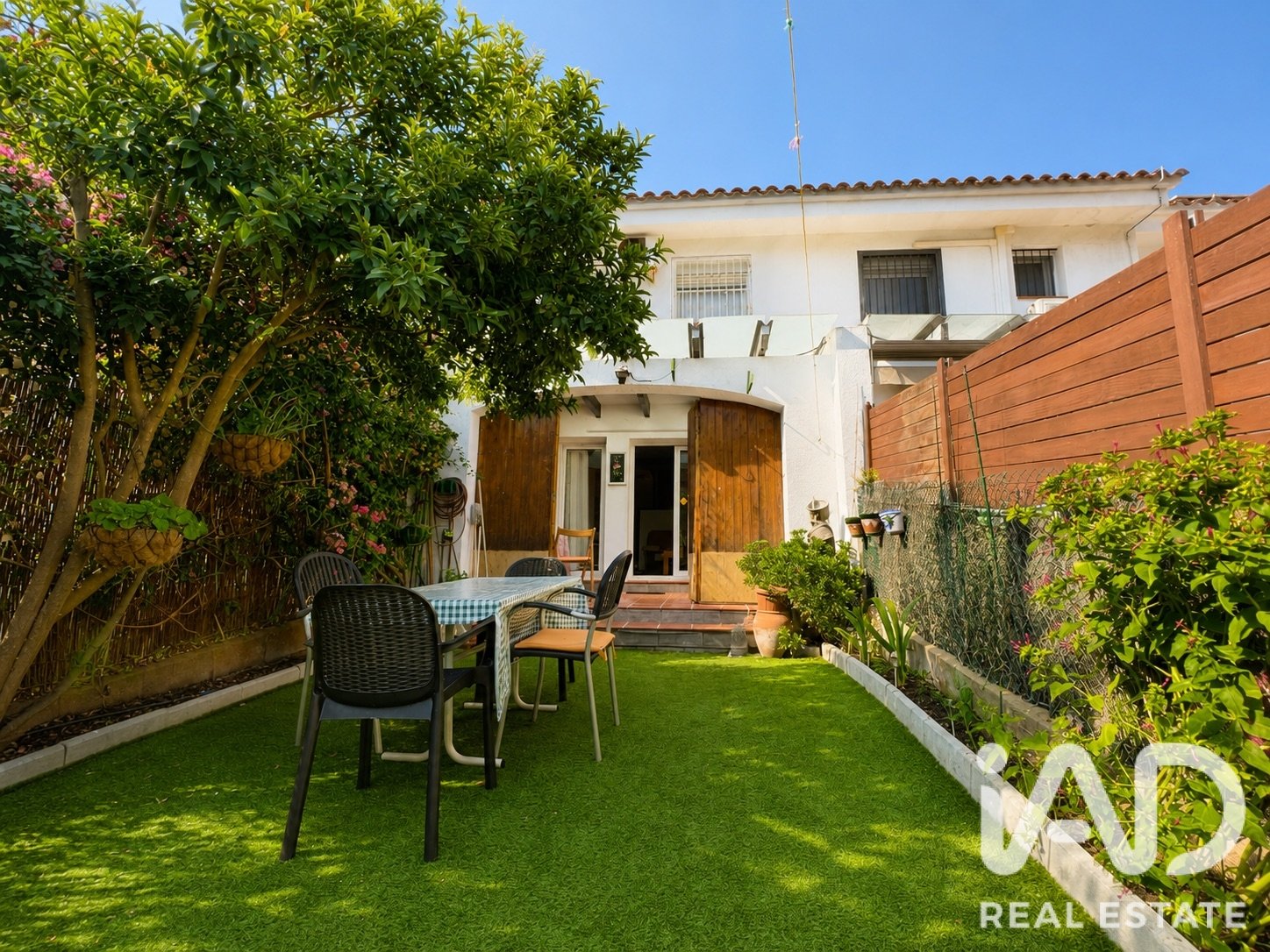 Kaupunkipientalo Lloret de Mar, Girona, Espanja 3 makuuhuonetta, 100 m2 No. 192180
