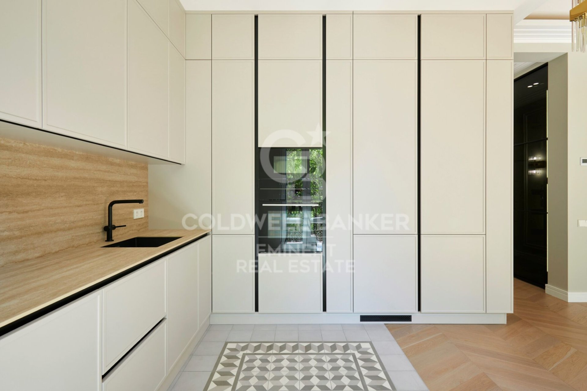 Apartamento en Barcelona, España 3 dormitorios, 124 m2 No. 160013
