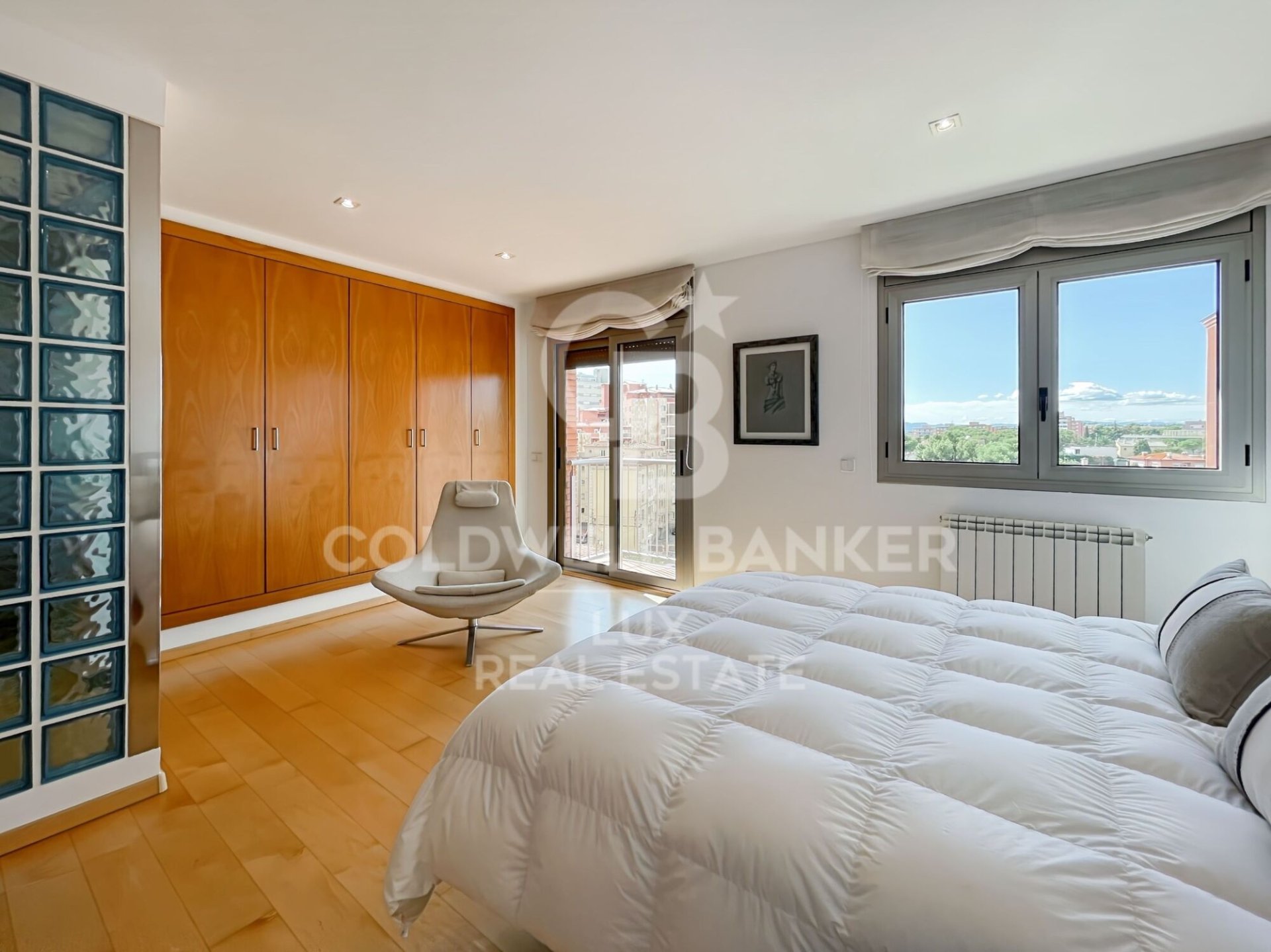 Penthouse w Figueres, Girona, Hiszpania 3 sypialnie, 181 mkw. nr 160014