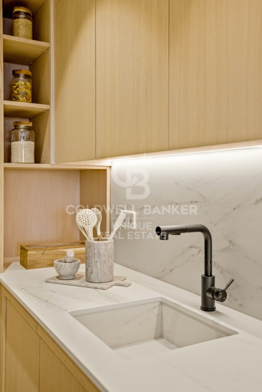 Apartment à Madrid, Espagne 5 chambres, 298 m2 No. 160009