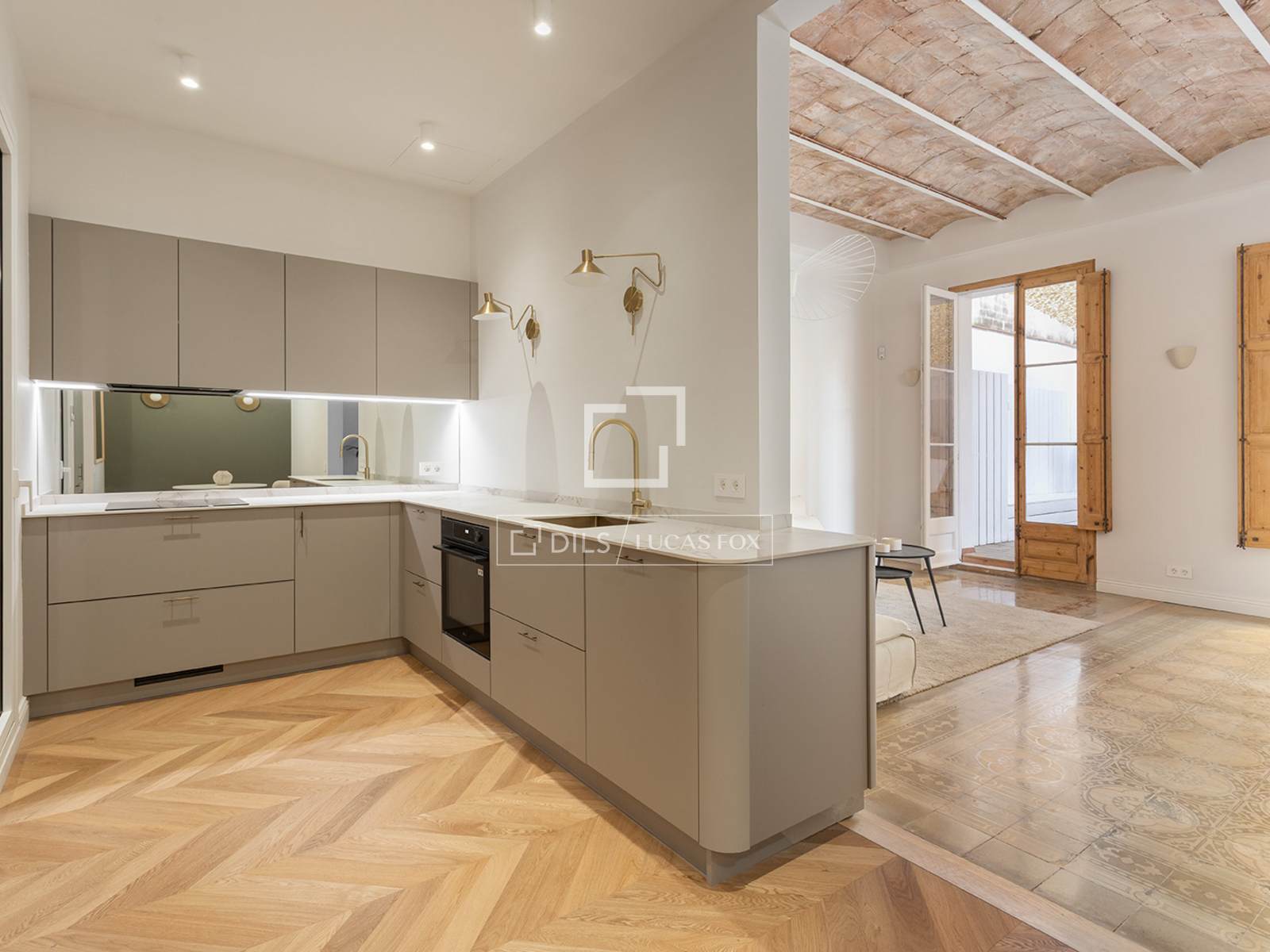 Wohnung in Barcelona, Spanien 3 Schlafzimmer, 140 m2 Nr. 150203