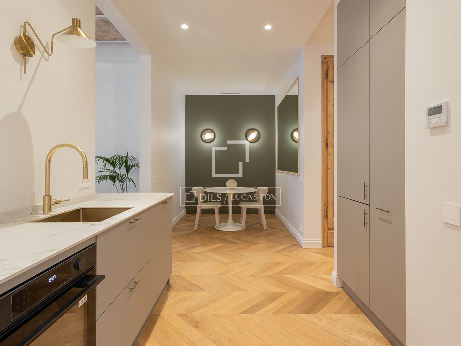 Wohnung in Barcelona, Spanien 3 Schlafzimmer, 140 m2 Nr. 150203