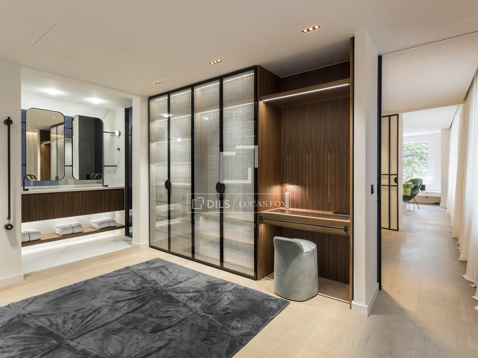 Huoneisto Barcelona, Espanja 5 makuuhuonetta, 427 m2 No. 150202